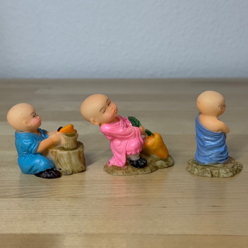 3pc Miniature Monk Figurines Resin Zen Garden Statues VTG Baby Buddah - Picture 2 of 6